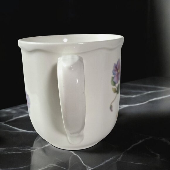 Noritake Casual Gourmet Clematis Mug 4 Inch - Picture 2 of 8